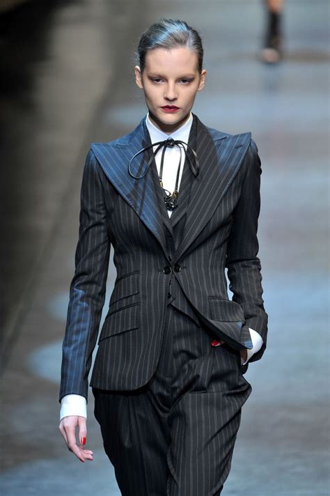 dolce and gabbana suit women